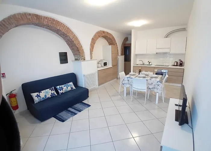 Casa Marisa * לבנטו